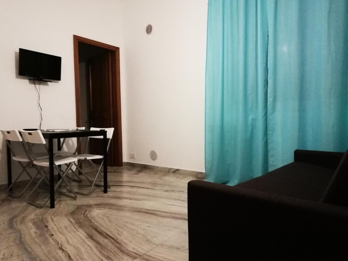 Thomas'S Home - Appartamento A Comiso Esterno foto